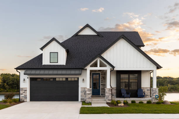 Best Roof Installation  in Canterwood, WA